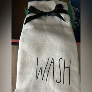 Rae Dunn set of 2 kitchen towels wash dry NWT